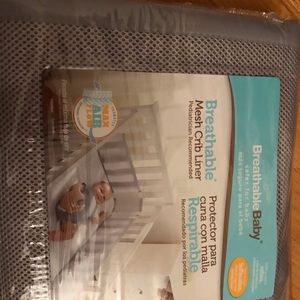 Breathable mesh for crib